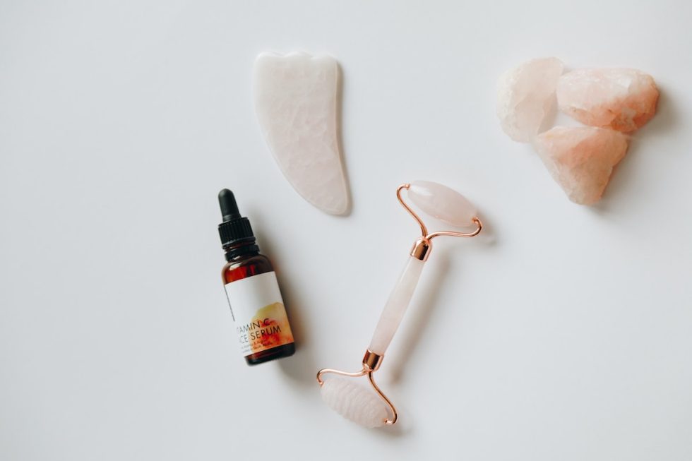 How to Use Gua Sha Tools on Your Face