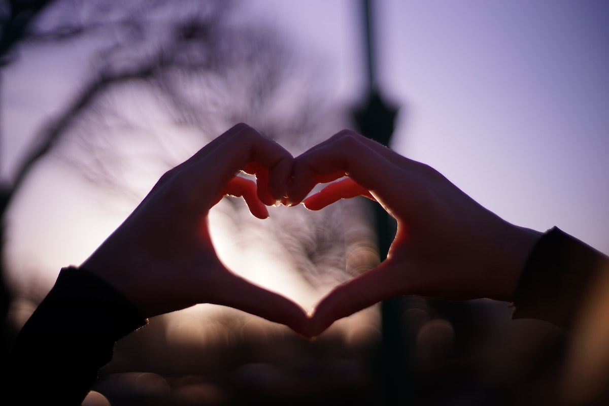 Heart symbol with hands 