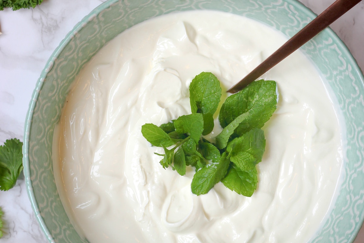Pineapple coconut frozen yogurt WholeYum